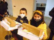 Caixa Vinaròs: celebra 50 aniversari i reparteix regal de Nadal als socis
