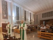 Presa de possessió de mossén Carlos París, com nou rector de la parròquia de santa Magdalena